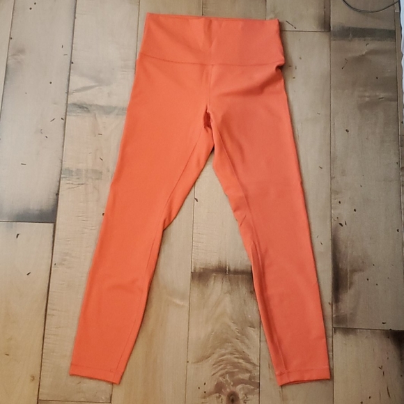 Lululemon Wunder Train 25" - Picture 2 of 5